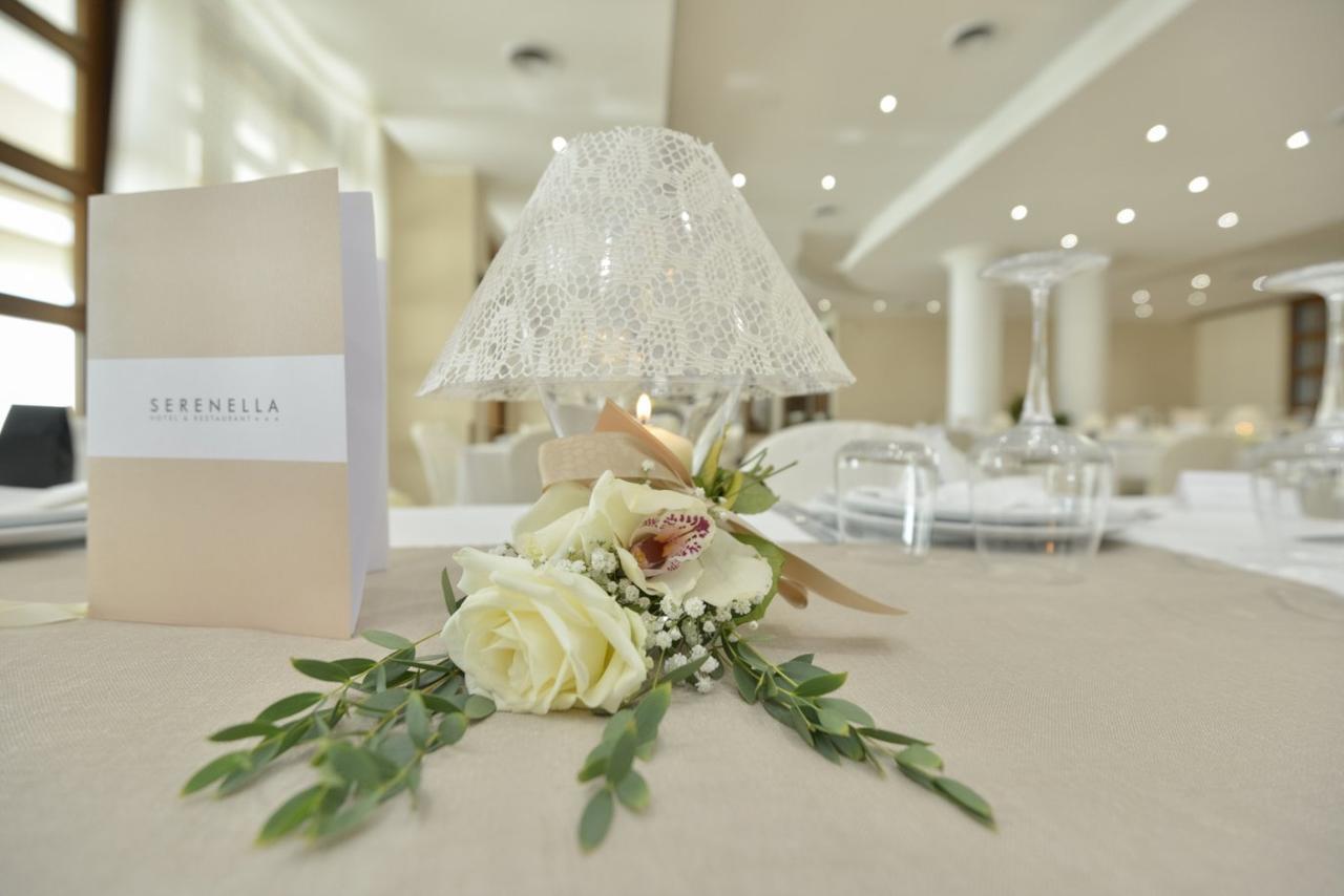 Hotel Serenella アグローポリ エクステリア 写真
